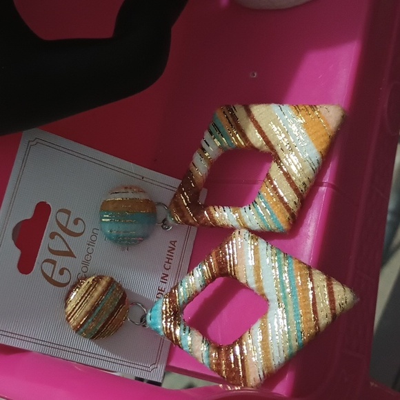 🆕 Fashion EVE COLLECTION EARRINGS - Picture 7 of 7